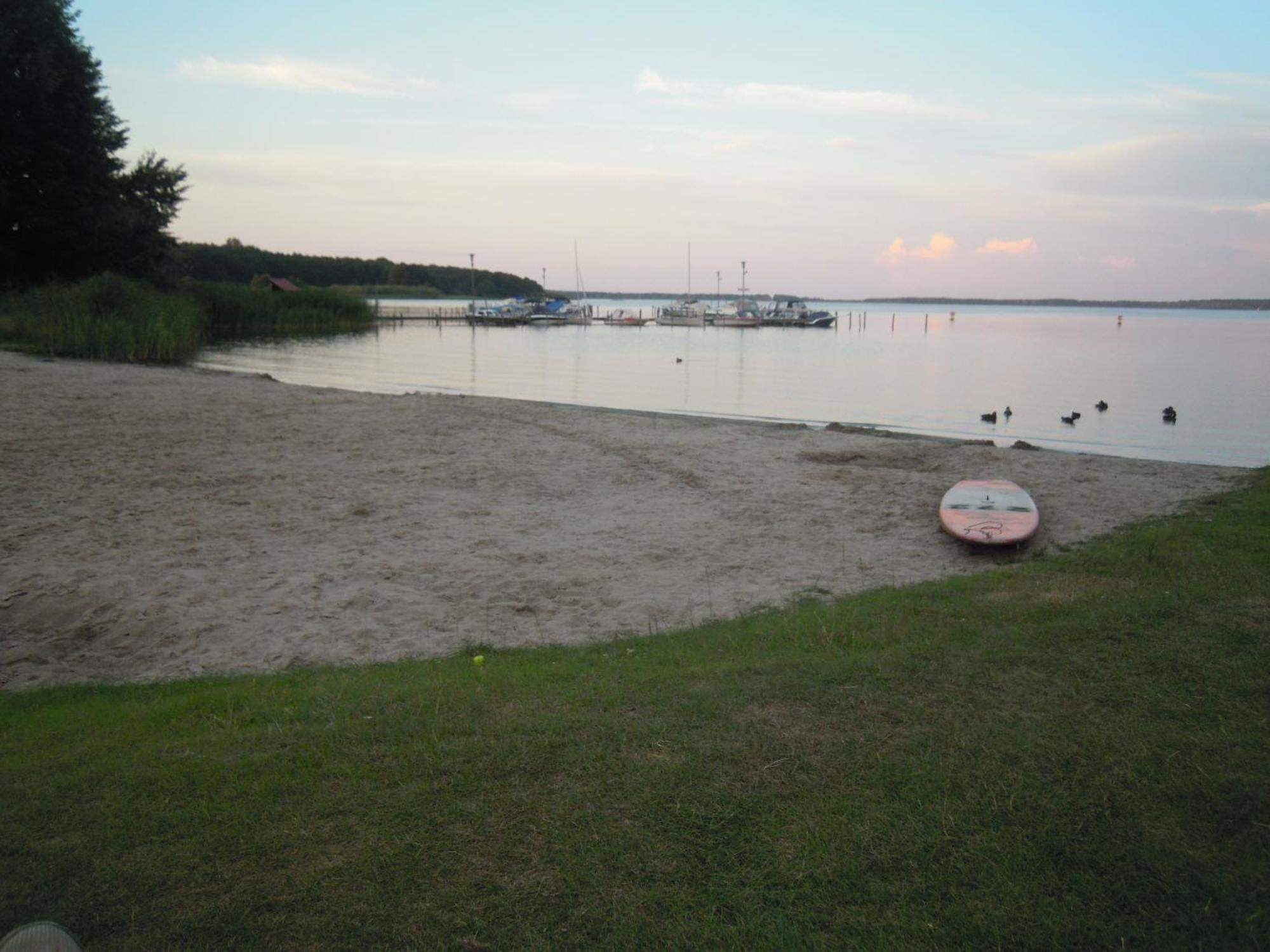 Ferienhaus Am Fleesensee Silz  Buitenkant foto