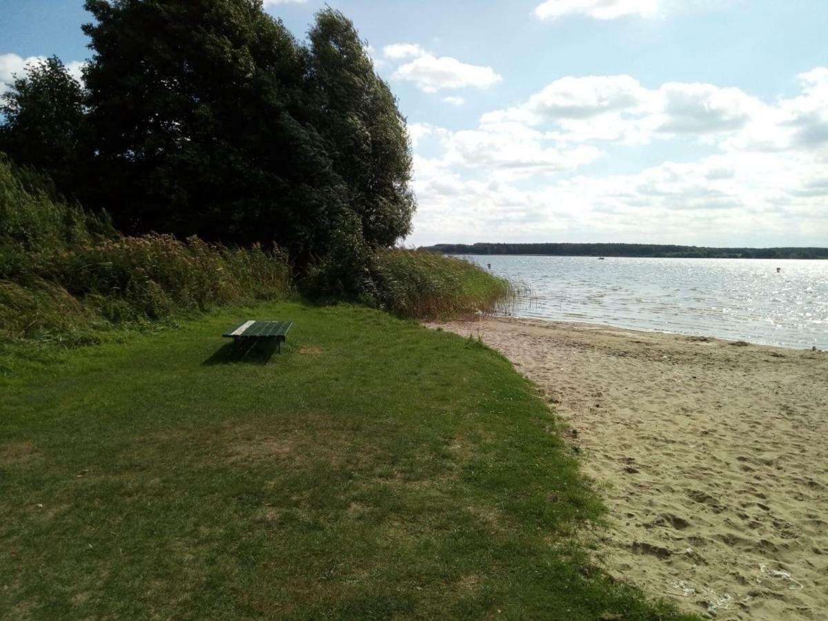Ferienhaus Am Fleesensee Silz  Buitenkant foto