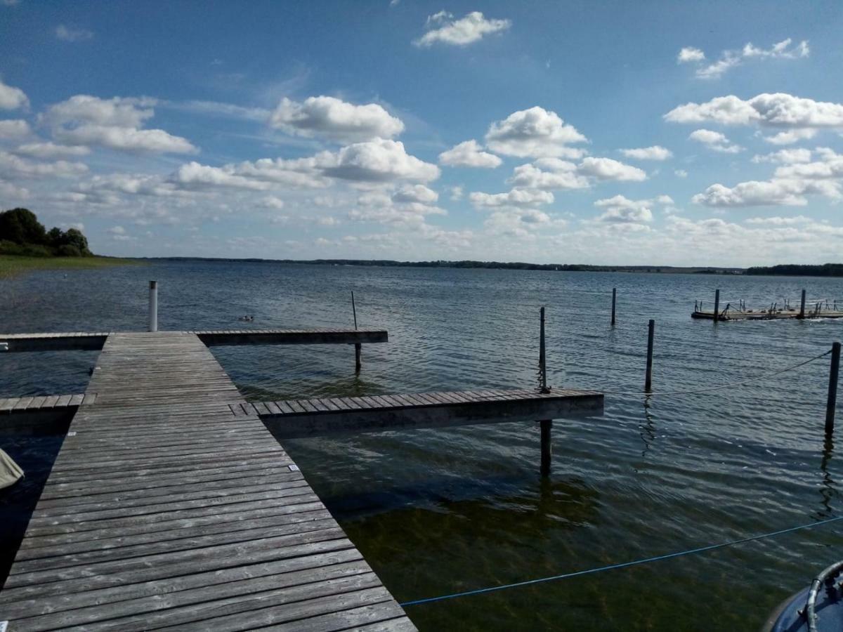 Ferienhaus Am Fleesensee Silz  Buitenkant foto